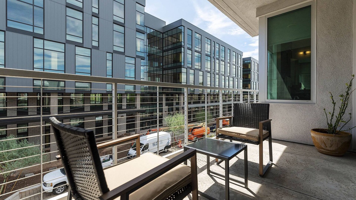 Riverside Apartment | Tempe Lofts
