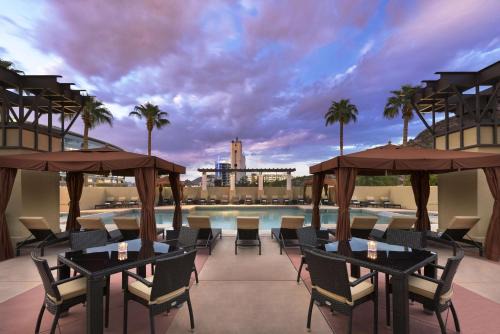 Tempe Hotel | Tempe Mission Palms