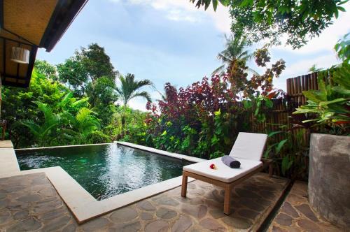 Banjartegehe Villa | Temple Retreat Rumah Cantik