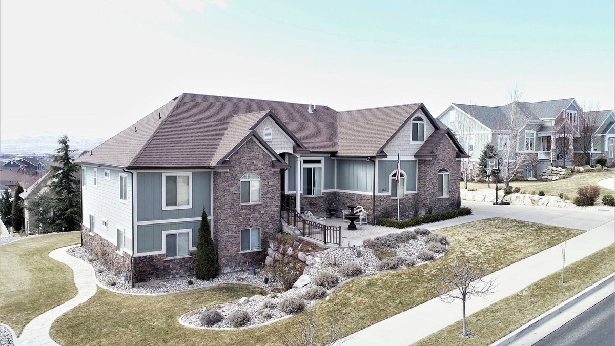 South Jordan Apartment | Temple Views