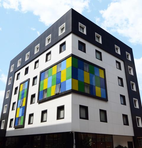 Bahcelievler Hotel | Tempo Fair Suites