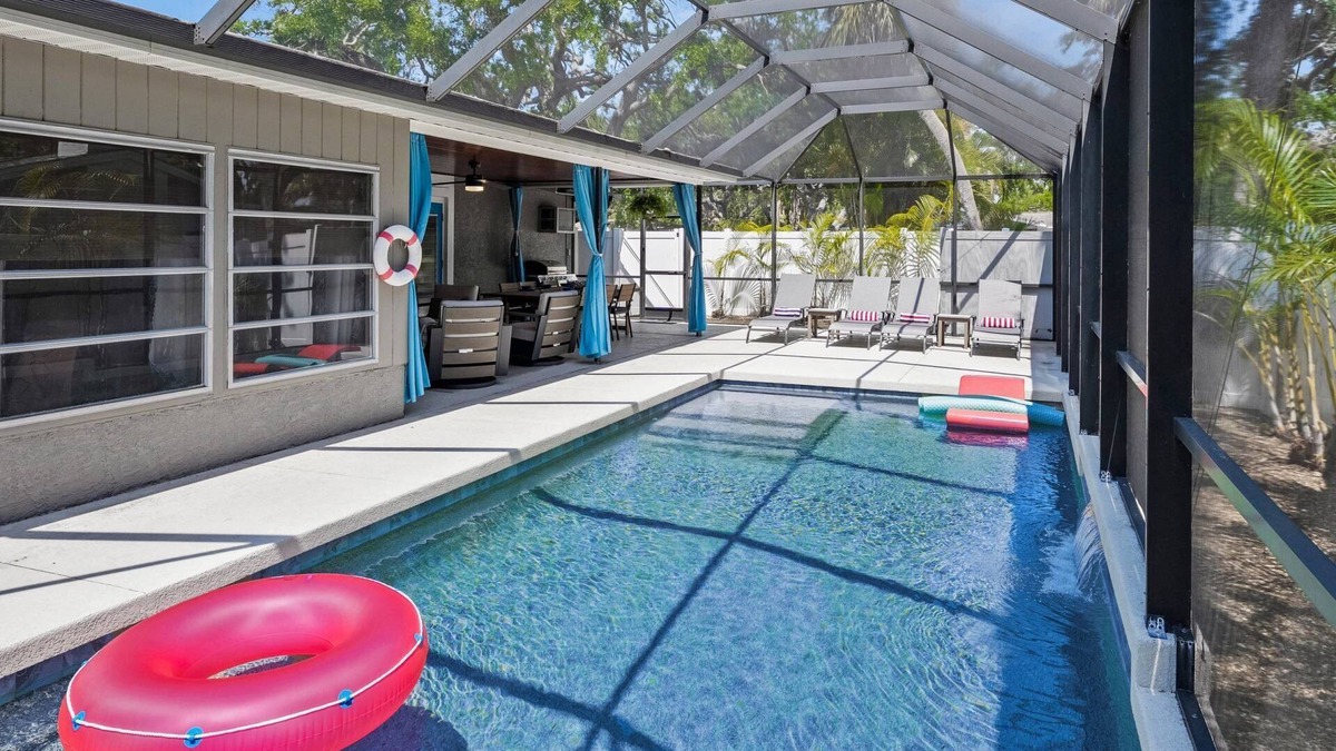 Gulf Gate Estates House | "Temporary Sanity" Home w/Stunning Heated Saltwater Pool, Lanai w/TV, Ready to book!