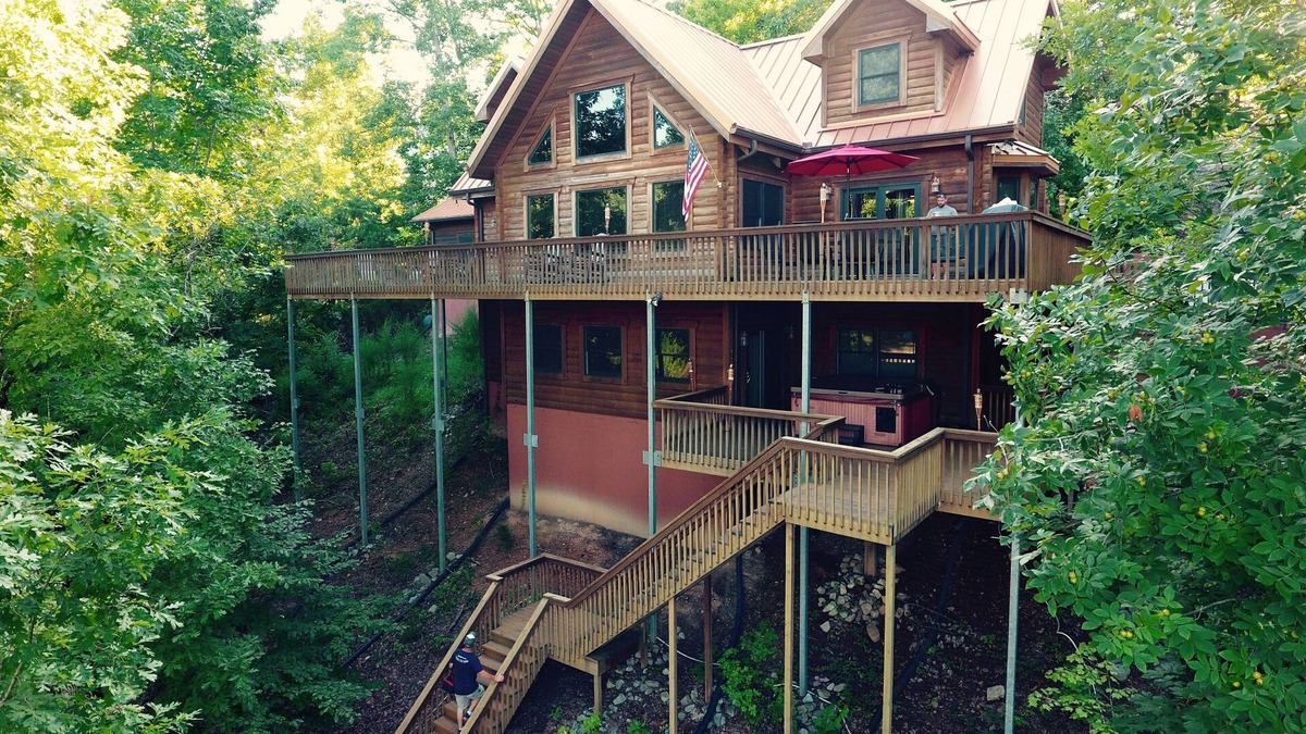 Ten Mile Cabin | Ten Mile Cabin/with boat dock