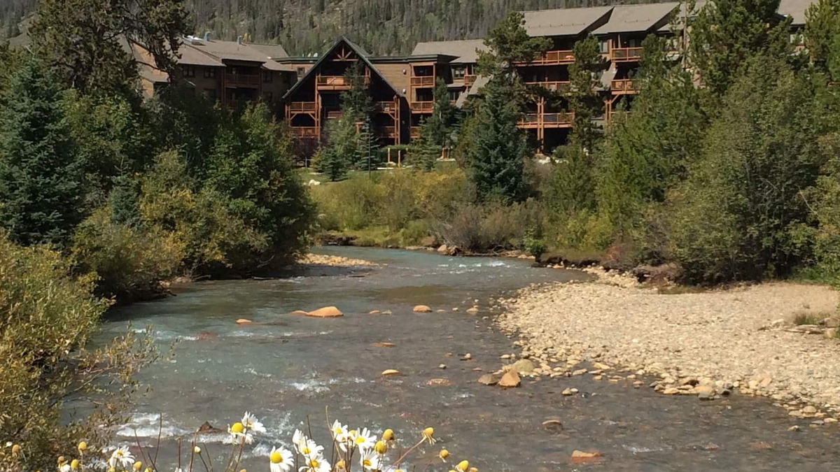 Mountain House Condo | Tenderfoot Lodge, Walk To Ski Lifts At Mountain House, Fishing On Snake River