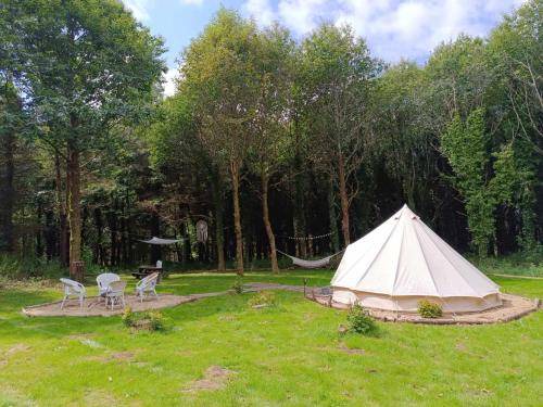 Plouray Other | Tent ∙ 1 bedroom ∙ 2 guests