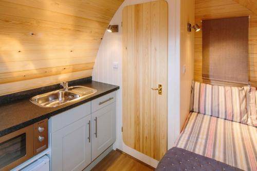 Chedworth Other | Tent ∙ 1 bedroom ∙ 4 guests