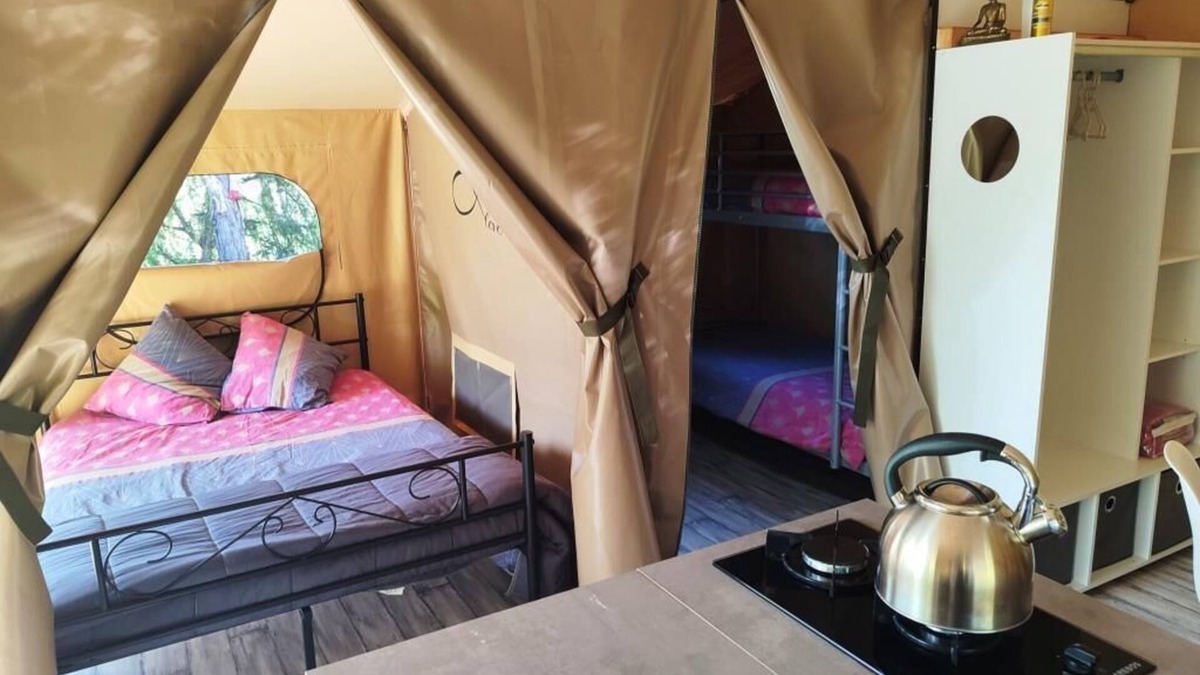 Engravies Cabin | Tent Lodge Cassis 4 people.