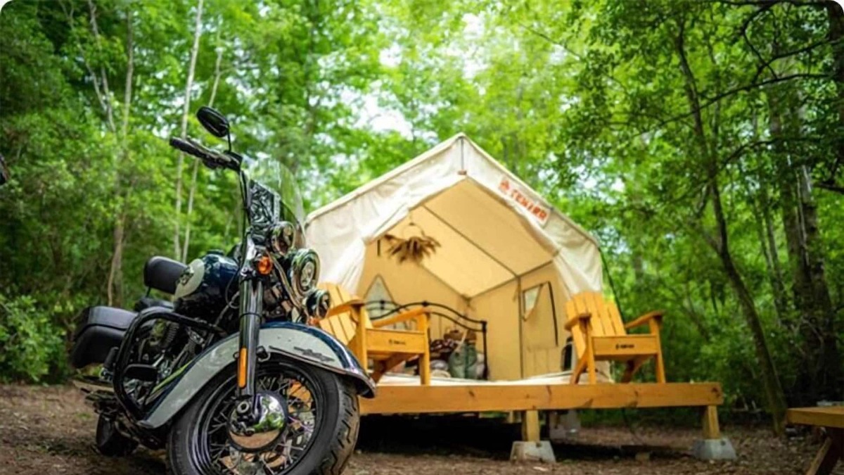 Silver Point RV Rental | Tentrr Signature Site - Viper at Defenders Retreat - Site B