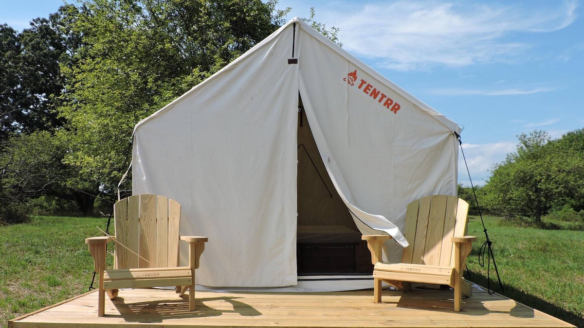 Town of Marbletown RV Rental | Tentrr Signature Site - Ancient Oak in Historic Orchard Northern Spy