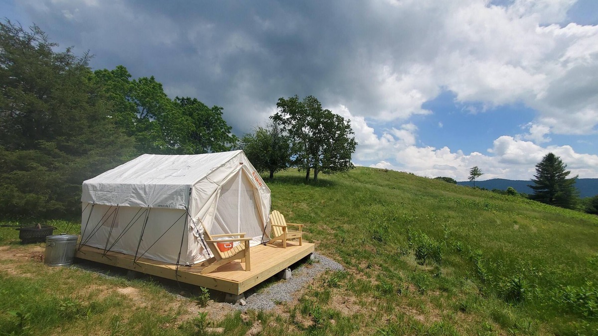 Bland RV Rental | Tentrr Signature Site - Bland Mountain Retreat