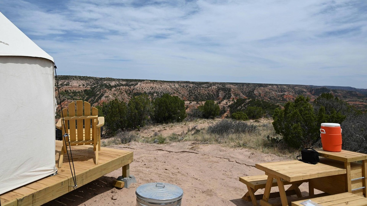 Armstrong RV Rental | Tentrr Signature Site - Canyon's Edge Retreat