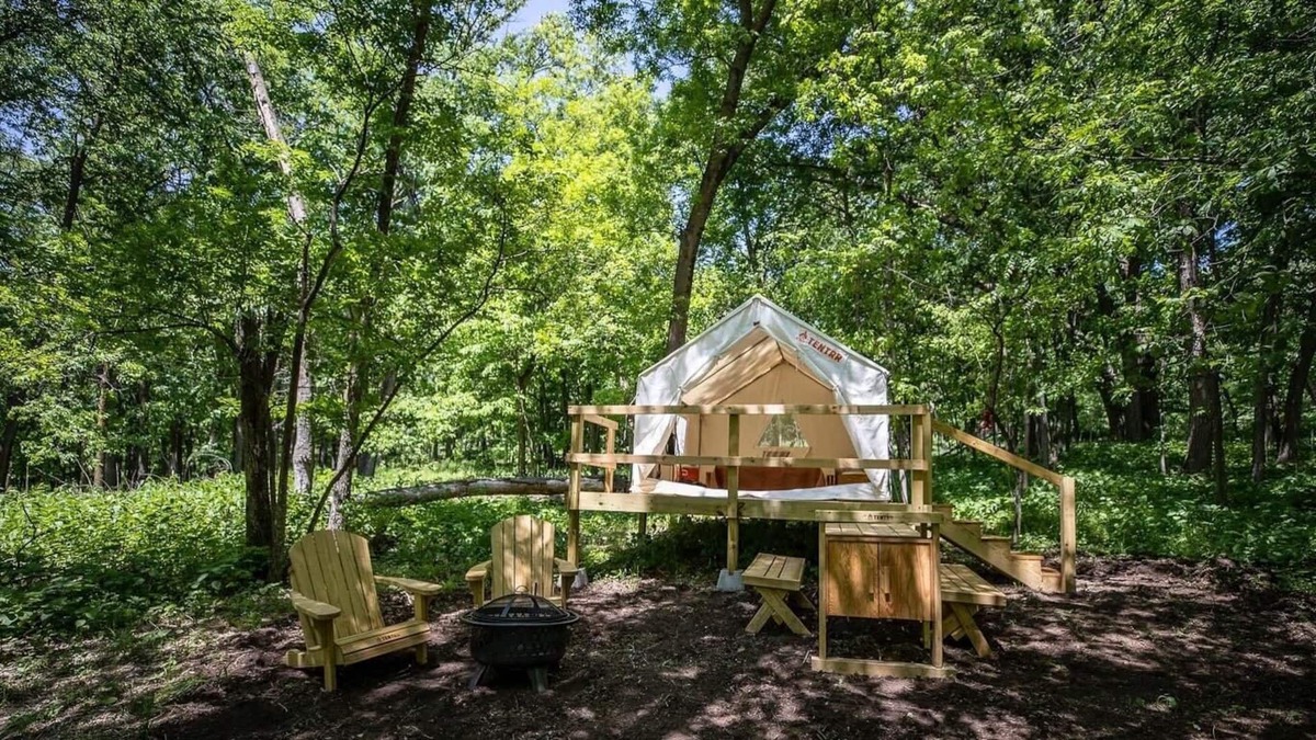 Thurston County RV Rental | Tentrr Signature Site - Hickory Campsite 1