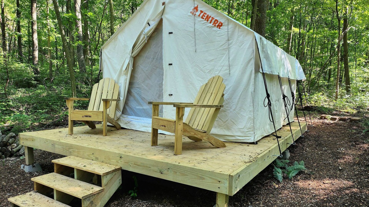 Logan RV Rental | Tentrr Signature Site - Lazy Ferret Glamping - Morel Hill