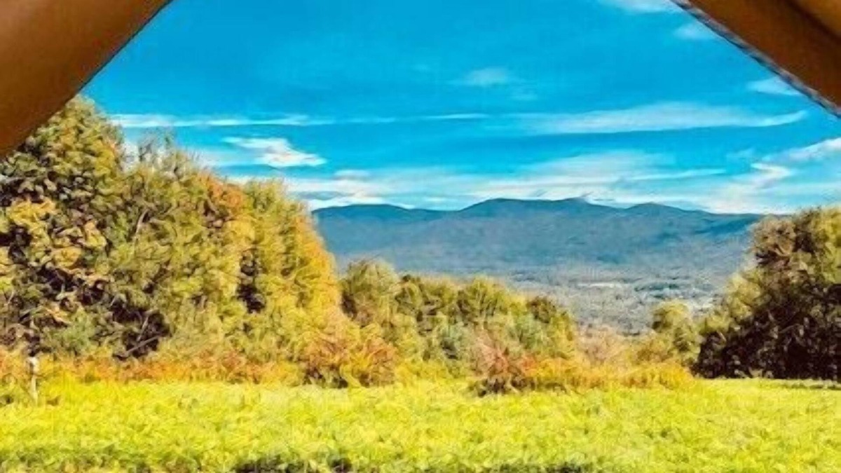 Waterbury RV Rental | Tentrr Signature Site - Rachel Lane Getaway