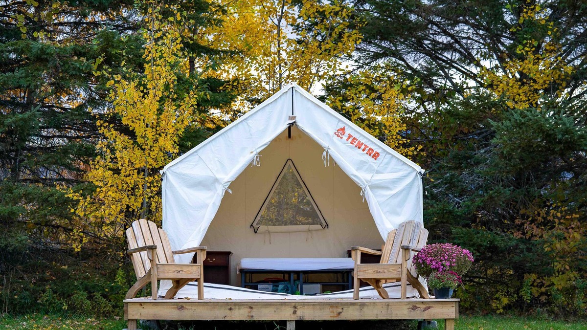 Danby RV Rental | Tentrr Signature Site - Starry Night