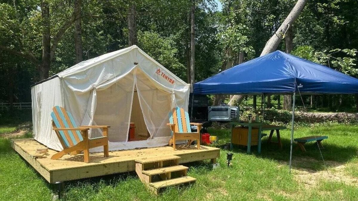 Hamilton RV Rental | Tentrr Signature Site - Tentrr Signature Redstone Bed, Barn and Camp