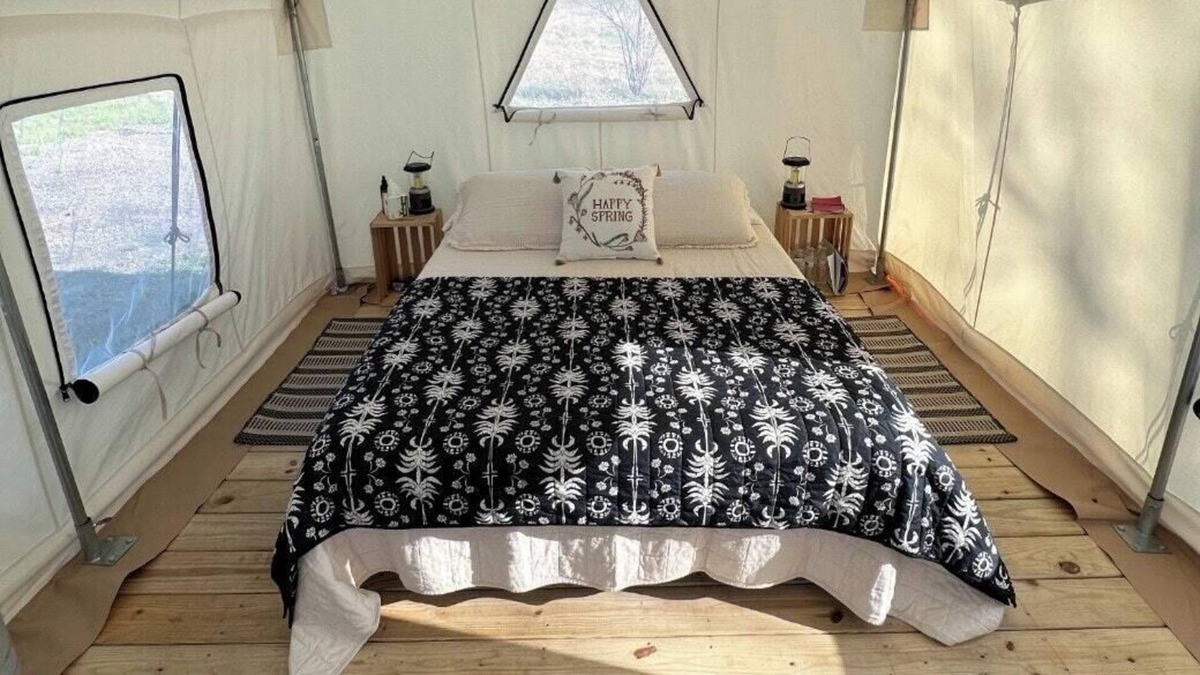 Thompson Ridge RV Rental | Tentrr Signature Site - Tranquility on the Farm: Riverview