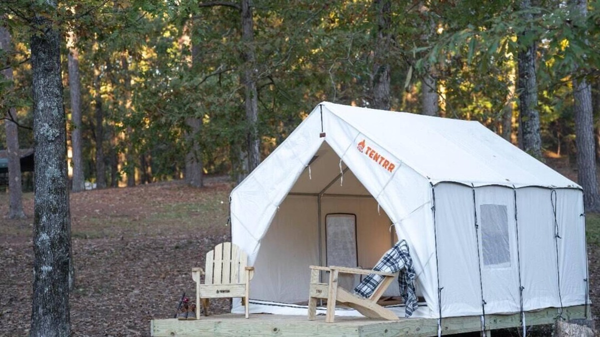 Morton RV Rental | Tentrr State Park Site - Mississippi Roosevelt State Park - Shadow Lake F - Sing