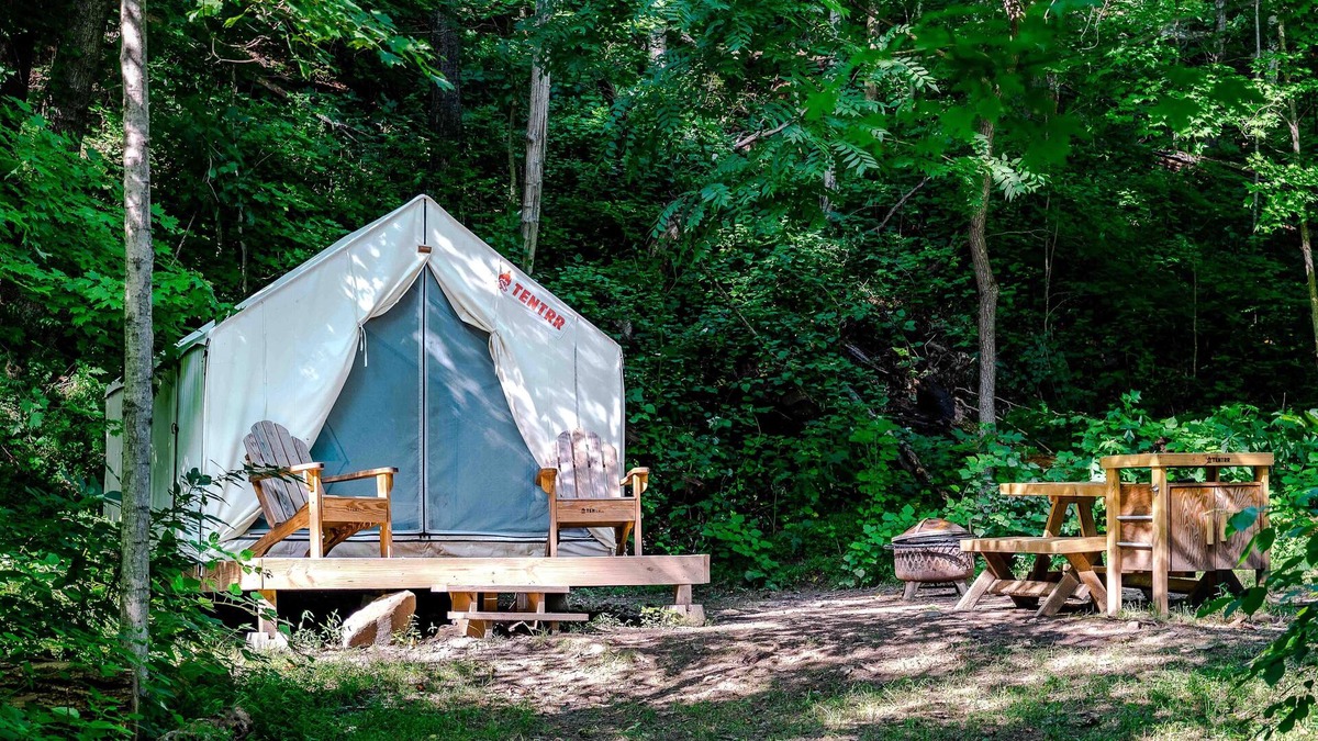 Ansted RV Rental | Tentrr State Park Site - WV Hawk's Nest State Park - Site C - Single Camp
