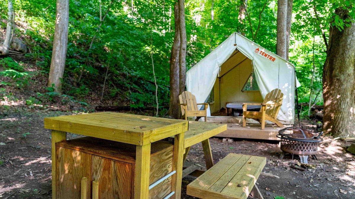 Ansted RV Rental | Tentrr State Park Site - WV Hawk's Nest State Park - Site E - Single Camp