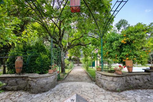 Velletri Bed & Breakfast | Tenuta dell'Inviolata Guest House