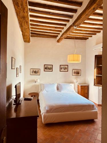 Montemassi House | Tenuta di Montemassi Fattoria