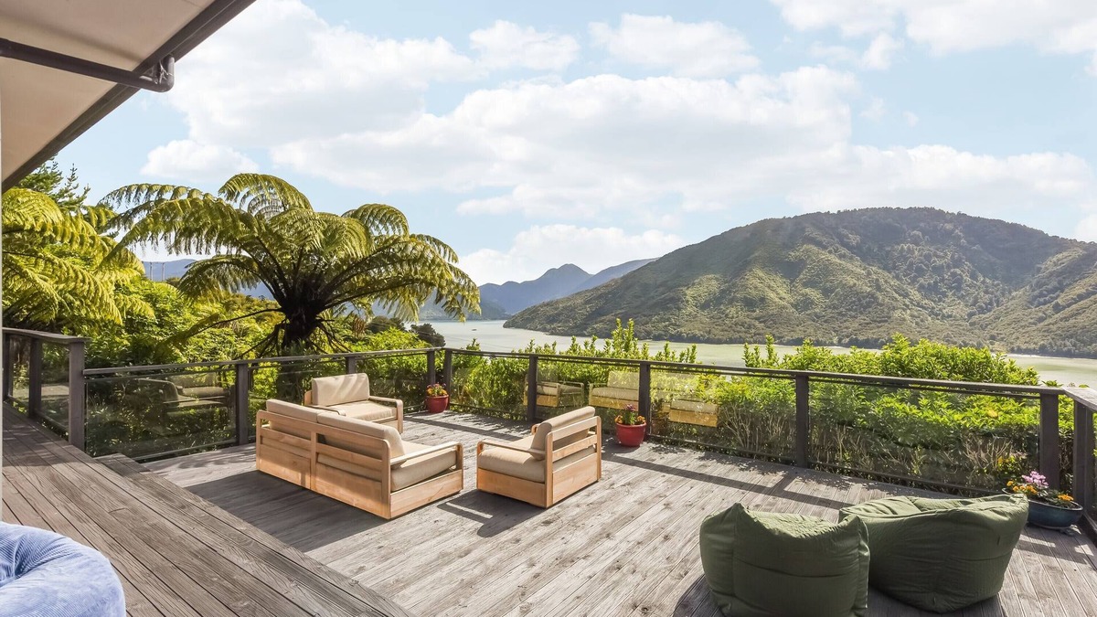 Havelock House | Tepuia Daze - Havelock Holiday Home