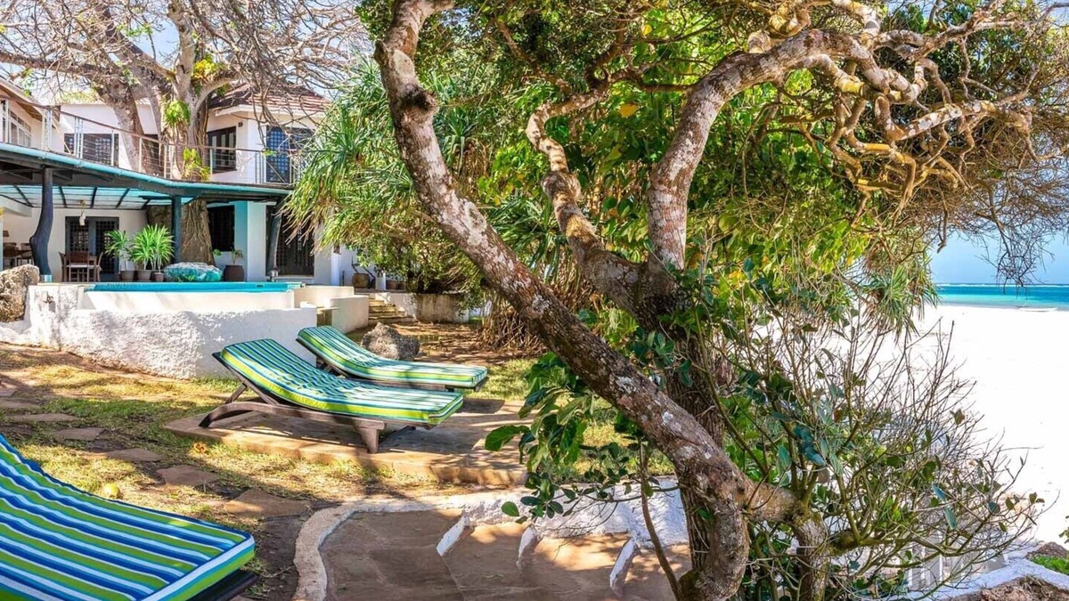 Diani Beach Villa | Tequila Sunrise Villa- Diani Beach