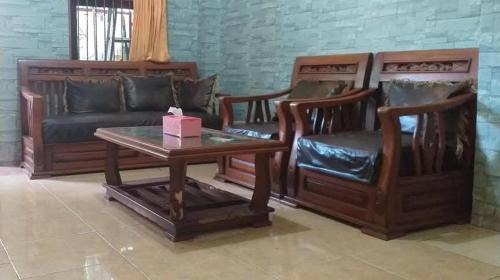 Cikampek House | Teras damai cikampek