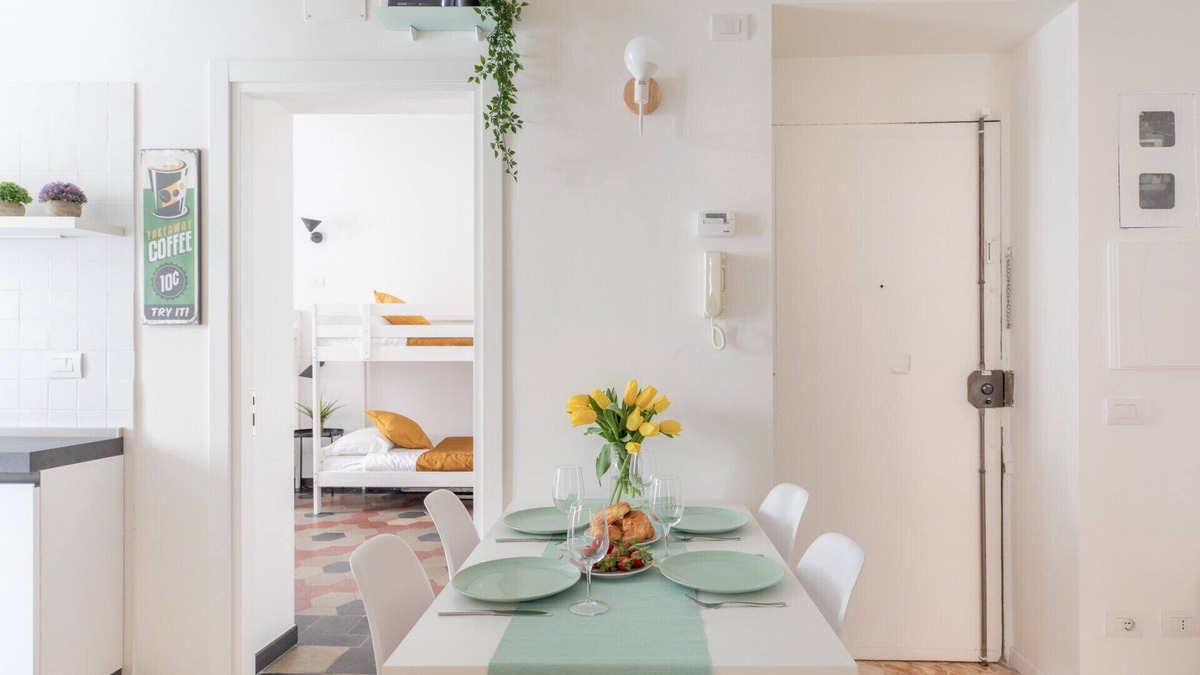 Esquilino Apartment | Termini Comfortable 4 Bedrooms Apartment