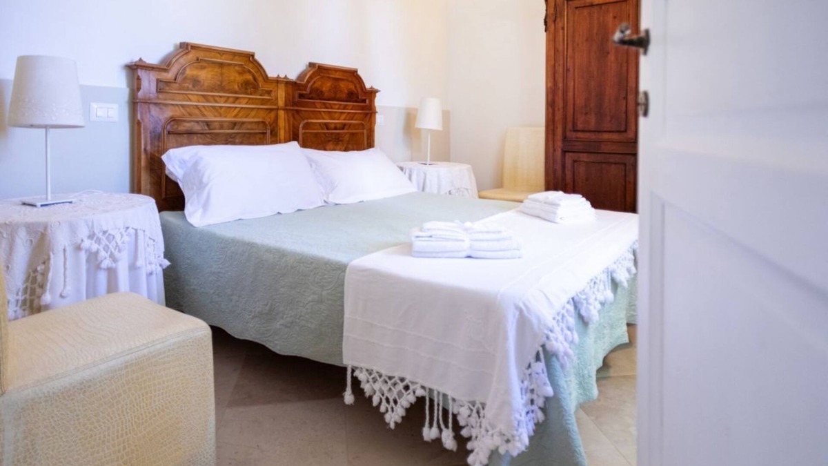 Salento Peninsula Apartment | Terra apartment 20 meters from the sea in Punta Prosciutto