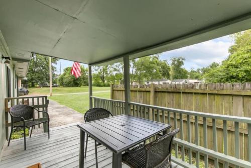 Birmingham House | Terrace G Cozy Ranch