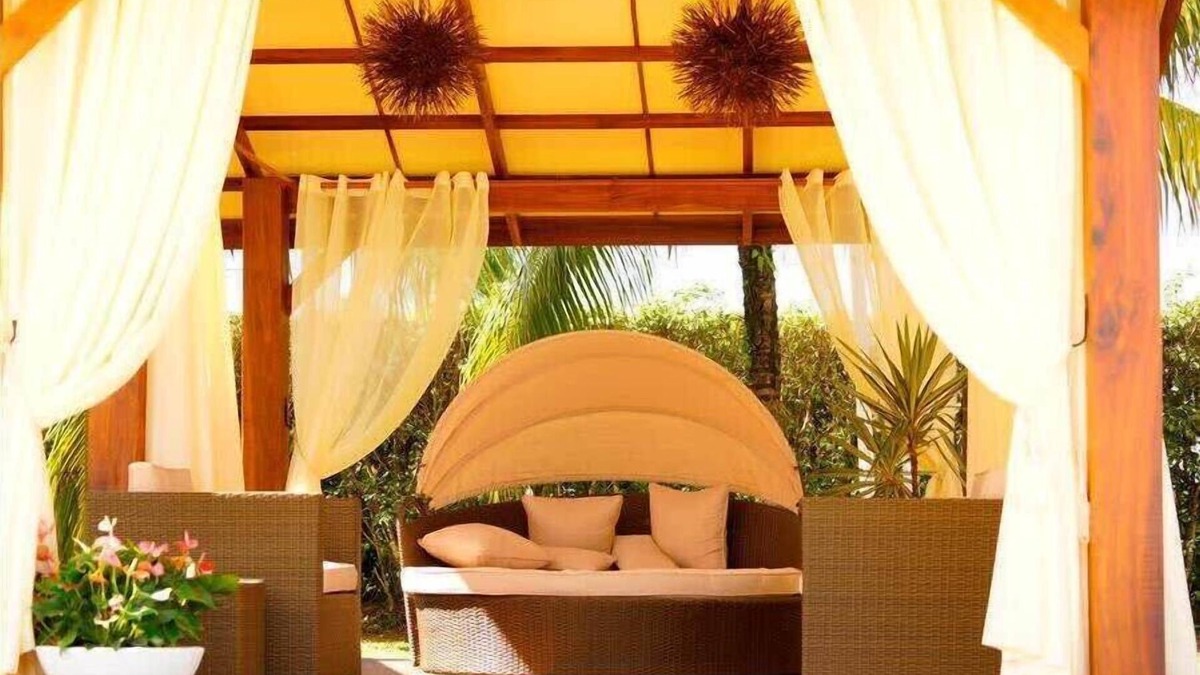 Paramaribo Apartment | Terrace Garden View with Mangrove forest within walking distance