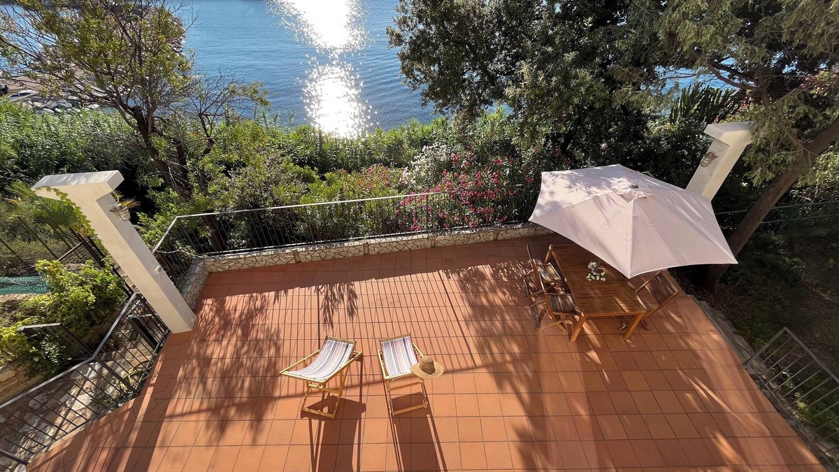 Santa Maria Navarrese House | Terrace of dawn on the sea, house on the sea