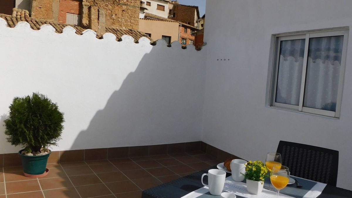Monroyo Apartment | Terrace studio