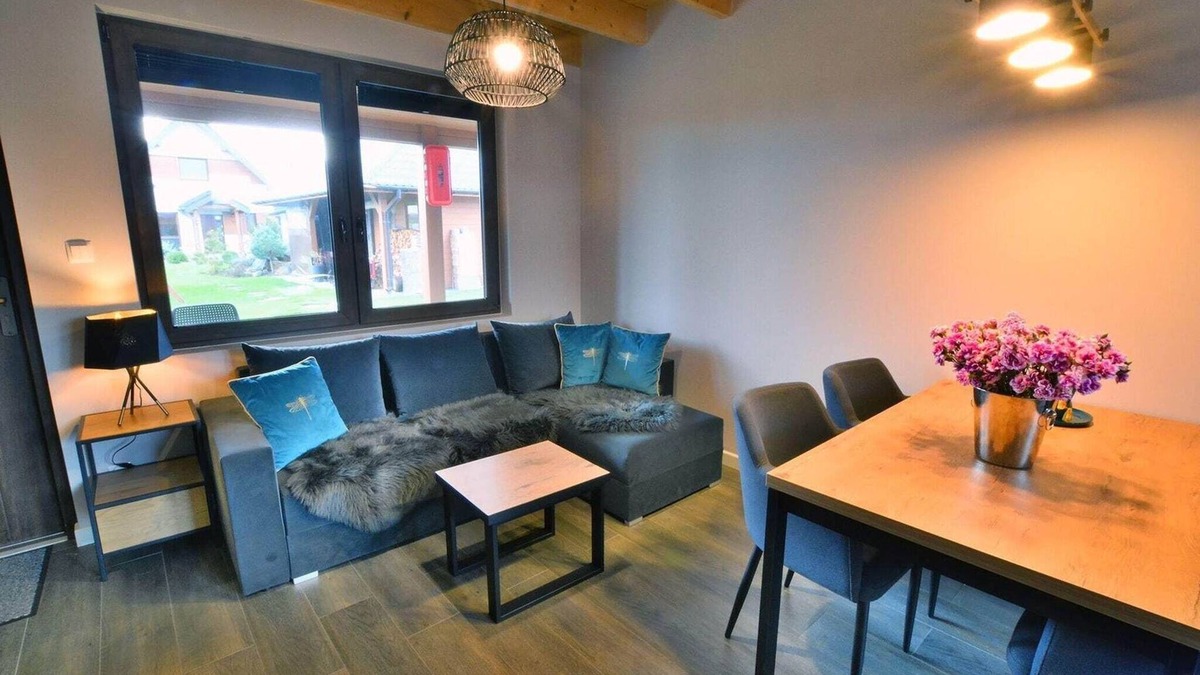 Mielno House | Terraced Home in Mielno near Beach & Lake