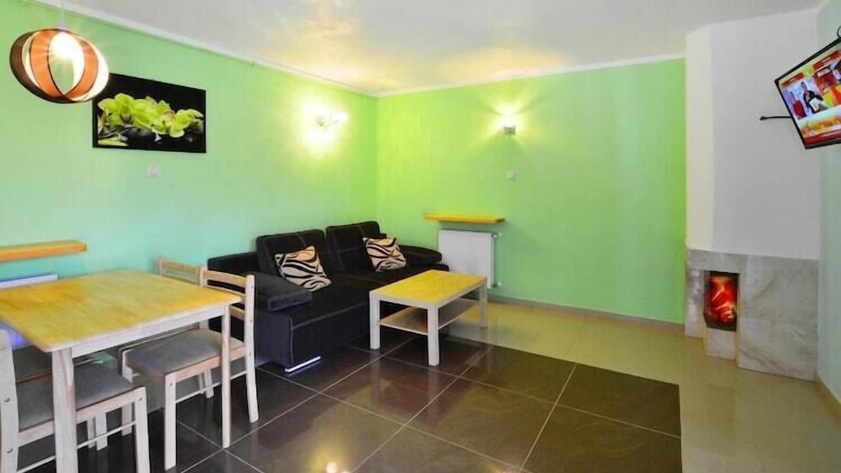 Sarbinowo House | Terraced House in Sarbinowo near the Beach