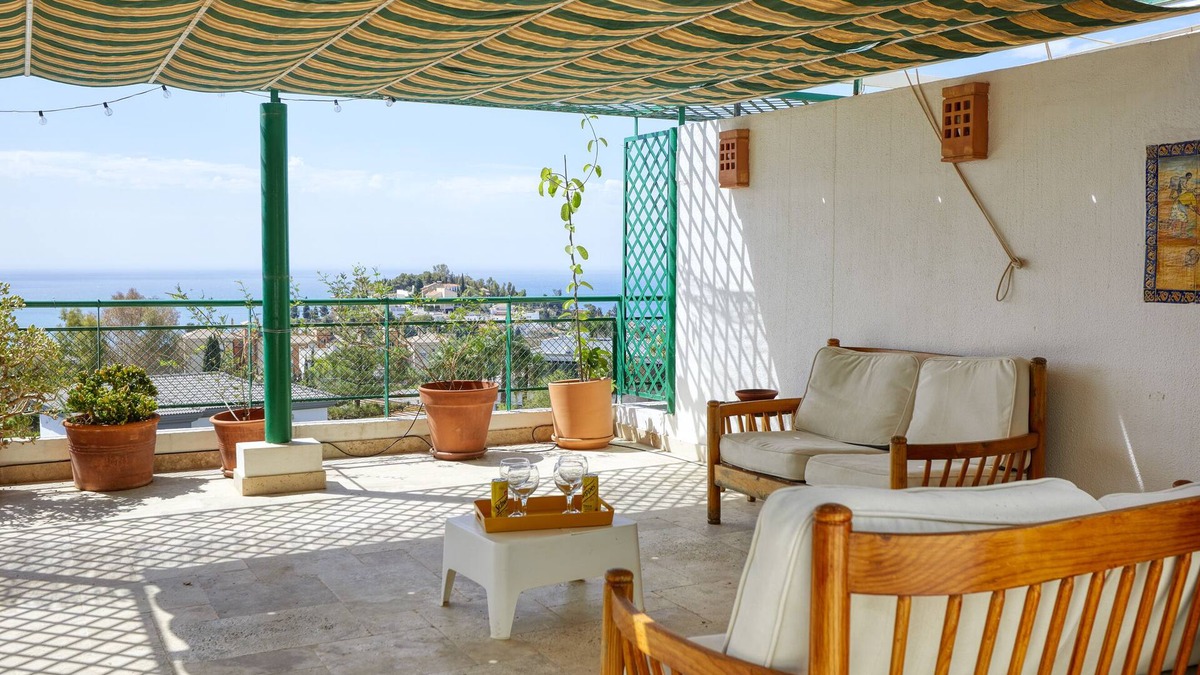 Cerrado de Calderon House | terraced house with magnificent sea view