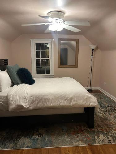 University Heights House | Terracotta Haven Suite