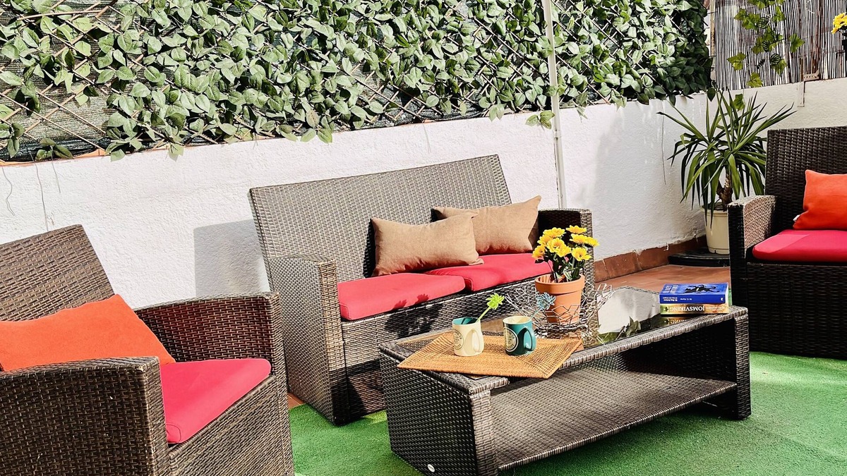 El Guinardo Apartment | Terrance Barcelona Calm & Leisure