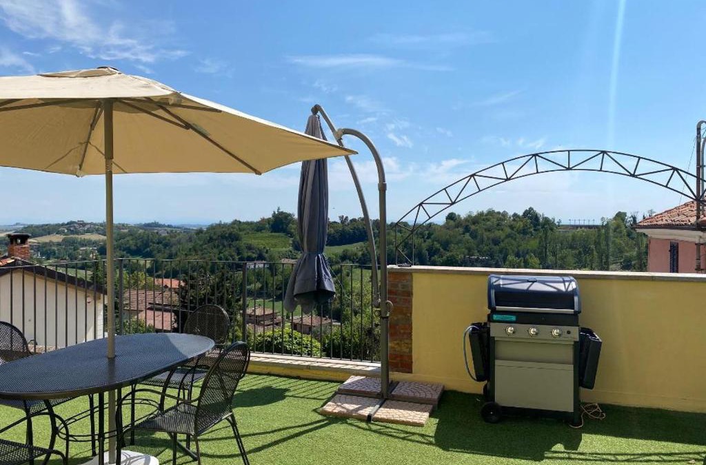 Moncalvo House | Terrazza Arcius