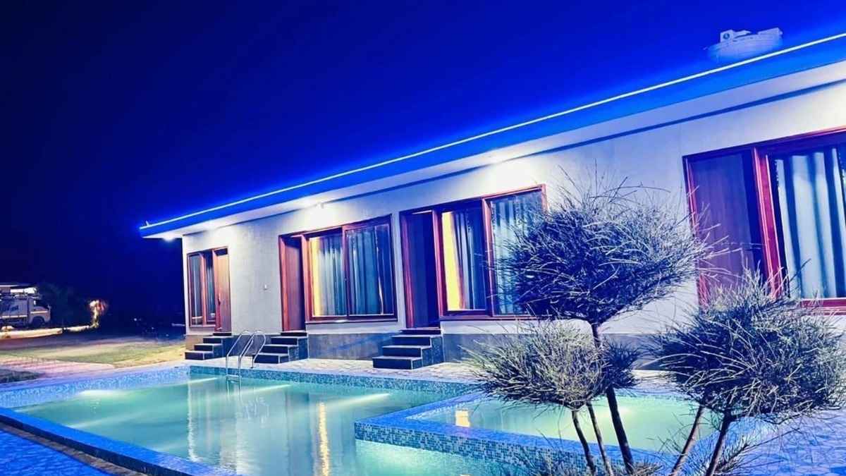 Gurugram Other | Terrific 5-BHK farmhouse in Gurugram with stunning views