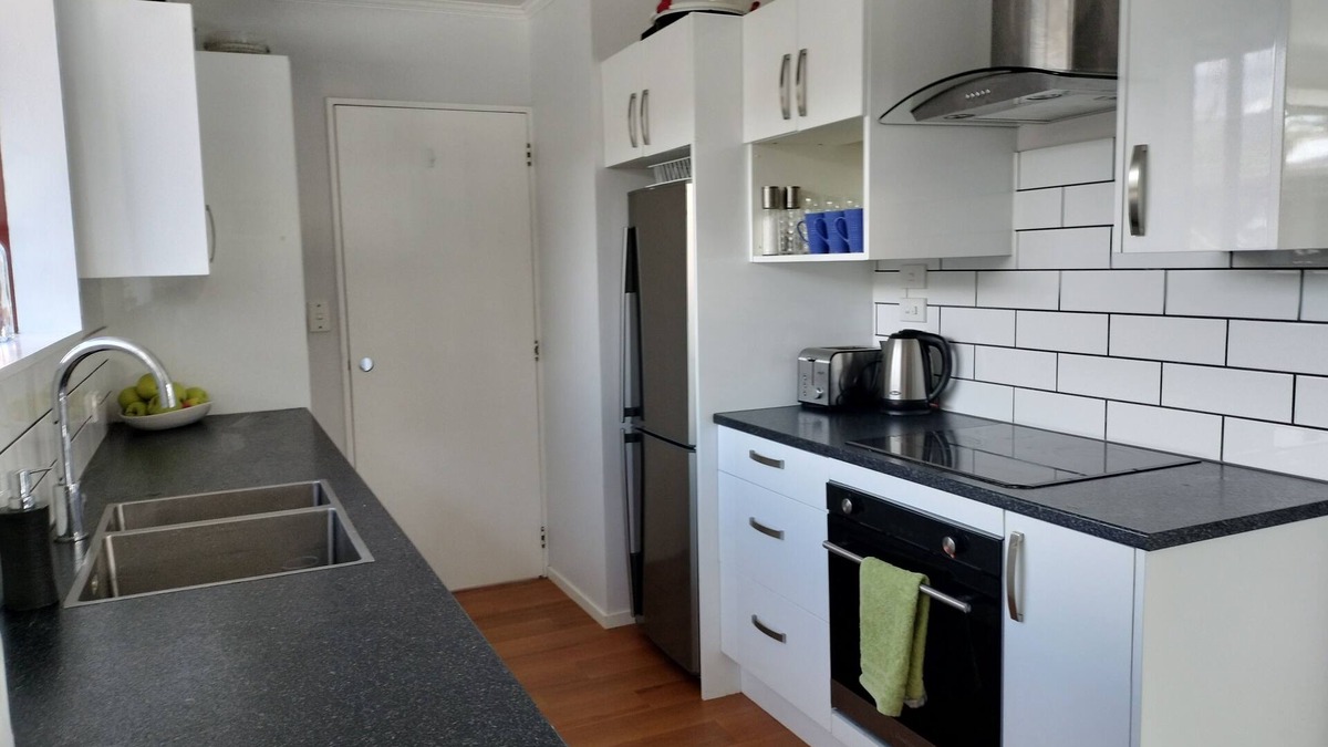 Tahunanui House | Terrific in Tahuna