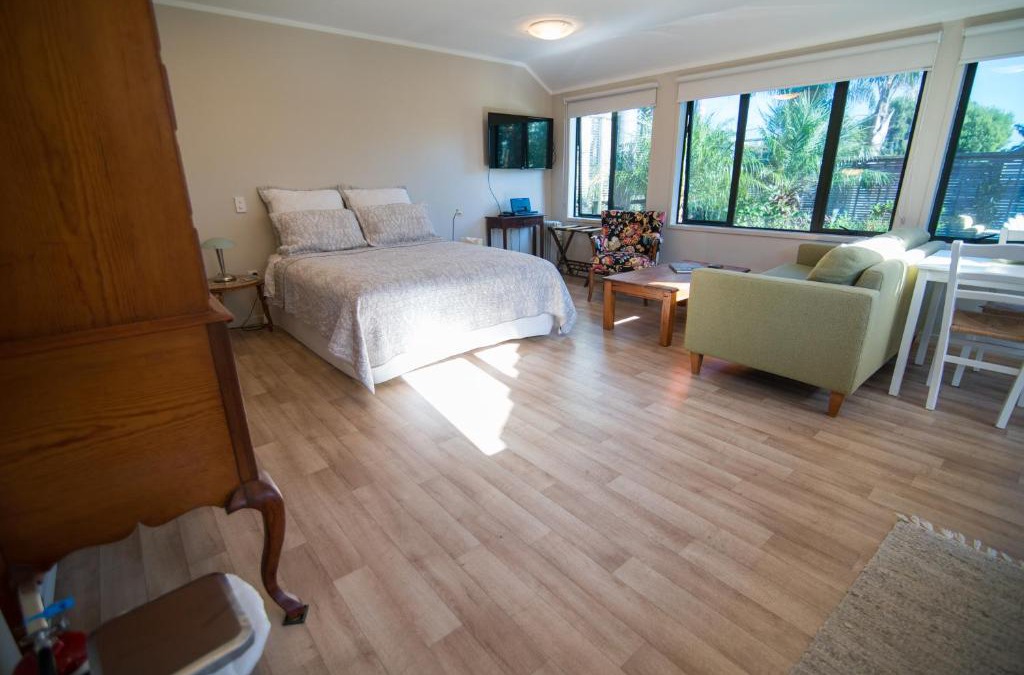 Orakei Bed & Breakfast | Terry and Cindy's Bed and Breakfast