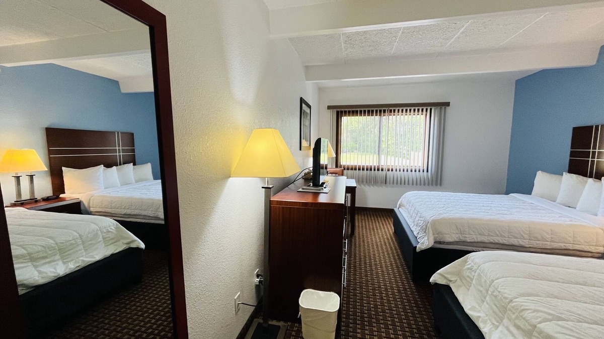 East Dubuque Hotel | Tesla MedBed Center, East Dubuque