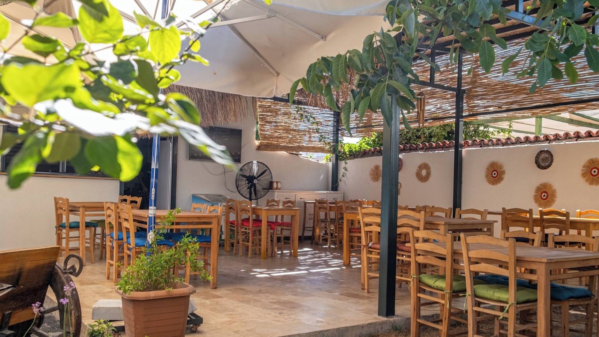 Ayvalik Hotel | Tetka Konuk Evi