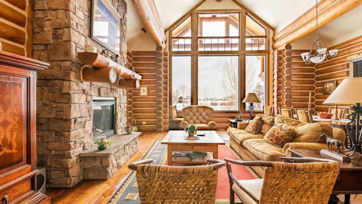 Victor Cabin | TetonCabin with hot tub and ac