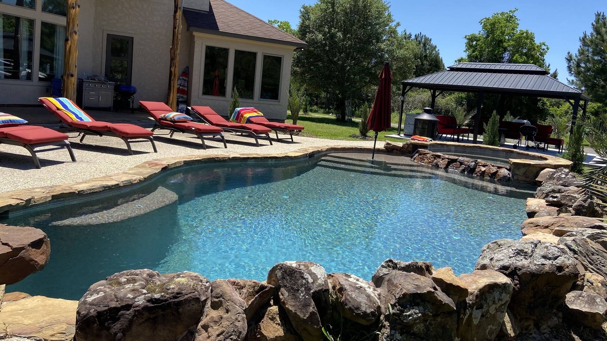 Cypress House | Texas-Sized Get Away