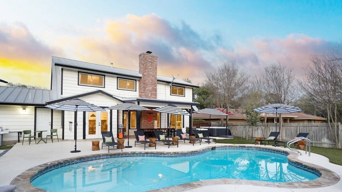 North San Antonio - SAT House | Texas Tranquility! Hot Tub, Pool, Putt Putt & More