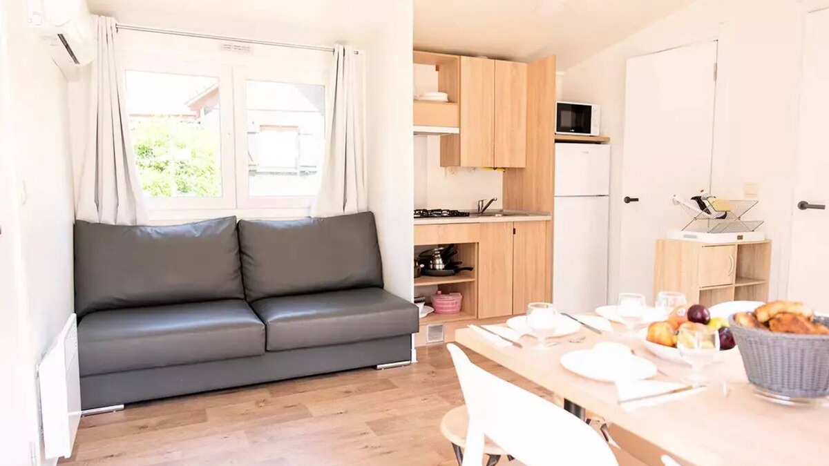 Thegra House | Thégra Holiday Village - Mobile Home 3 Rooms 4 People Air Conditioned